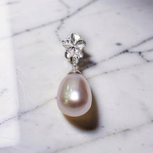 Load image into Gallery viewer, Lavender Pearl Pendant – 14k White Gold Hawaiian Plumeria Design