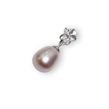 Load image into Gallery viewer, Lavender Pearl Pendant – 14k White Gold Hawaiian Plumeria Design