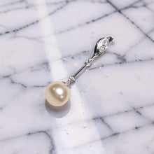 Load image into Gallery viewer, Peach Pearl Pendant – 14k White Gold Deco Bail