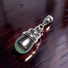Load image into Gallery viewer, Black Cultured Pearl Pendant – 14k White Gold Cone Bail