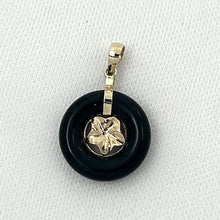 Load image into Gallery viewer, 2100061-14kt-Gold-Hawaiian-Plumeria-Black-Onyx-Pendant-Necklace