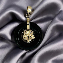 Load image into Gallery viewer, 14kt Solid Yellow Gold Hawaiian Plumeria Design Black Onyx Pendant Necklace