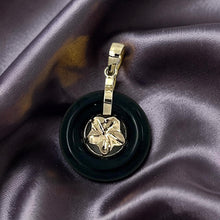 Load image into Gallery viewer, 14kt Solid Yellow Gold Hawaiian Plumeria Design Black Onyx Pendant Necklace
