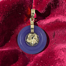 Load image into Gallery viewer, 14kt Solid Yellow Gold Hawaiian Plumeria Design Purple Jade Pendant Necklace