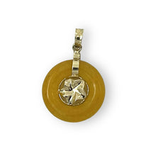 Load image into Gallery viewer, 14k Solid Yellow Gold Hawaiian Plumeria Honey Jade Pendant Necklace