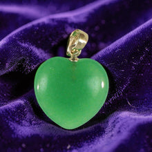 Load image into Gallery viewer, 14k Gold Green Jade Heart Pendant