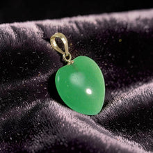 Load image into Gallery viewer, 14k Gold Green Jade Heart Pendant