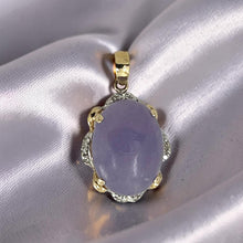 Load image into Gallery viewer, 14k Gold Diamond Lavender Oval Jade Pendant Necklace