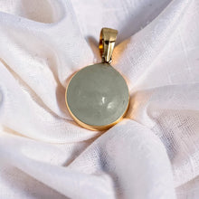 Load image into Gallery viewer, 14kt Solid Yellow Gold Celadon Green Round Jade Pendant Necklace