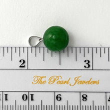 Load image into Gallery viewer, 14k Solid White Gold Green Jade Pendant Necklace