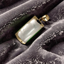 Load image into Gallery viewer, 14k Gold Curve White MOP Pendant