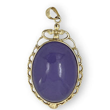 Load image into Gallery viewer, 14k Yellow Gold Cabochon Cut Lavender Jade Pendant Necklace