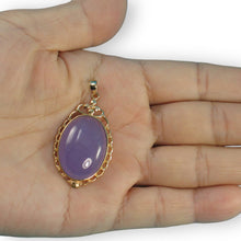 Load image into Gallery viewer, 14k Yellow Gold Cabochon Cut Lavender Jade Pendant Necklace