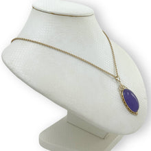 Load image into Gallery viewer, 14k Yellow Gold Cabochon Cut Lavender Jade Pendant Necklace