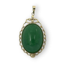 Load image into Gallery viewer, 14k Yellow Gold Cabochon Cut Green Jade Pendant Necklace