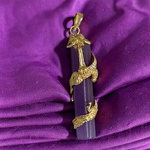 Load image into Gallery viewer, 14k Solid Yellow Gold Dragon Totem Column Lavender Jade Pendant Necklace