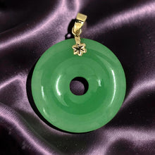 Load image into Gallery viewer, 14k Solid Yellow Gold Disc Donut Shaped Green Jade Pendant