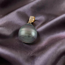 Load image into Gallery viewer, 14K Yellow Gold 11.5mm Baroque Tahitian Pearl Pendant Gray Green