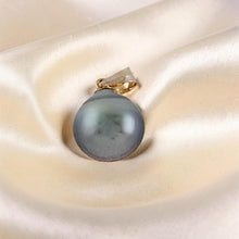 Load image into Gallery viewer, 14K Yellow Gold Baroque Tahitian Pearl Pendant Green Gray