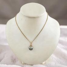 Load image into Gallery viewer, 14k Yellow Gold Gray-Blue Tahitian Pearl Pendant