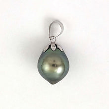 Load image into Gallery viewer, Baroque Black Tahitian Pearl Flower Cap Pendant 14k