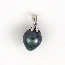 Load image into Gallery viewer, Black Tahitian Pearl Cap Pendant with Chain Options 14k