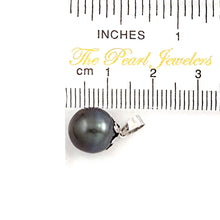 Load image into Gallery viewer, Baroque Black Tahitian Pearl Cap Pendant
