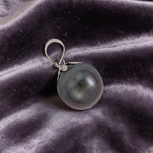 Load image into Gallery viewer, Baroque Black Tahitian Pearl Cap Pendant