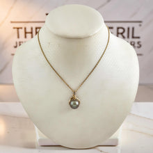 Load image into Gallery viewer, 14k Yellow Gold &amp; Diamond Silver-Tone Tahitian Pearl Pendant