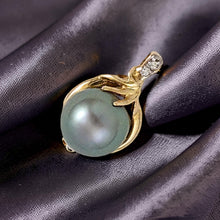 Load image into Gallery viewer, 14k Yellow Gold Octopus Black Tahitian Pearl &amp; Diamond Pendant