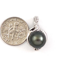 Load image into Gallery viewer, 14k White Gold Diamond &amp; Black Tahitian Pearl Pendant