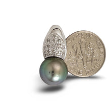 Load image into Gallery viewer, 14k White Gold Diamond Crown Tahitian Pearl Pendant
