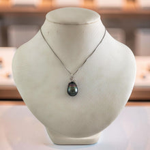 Load image into Gallery viewer, 14k White Gold Peacock Tahitian Pearl &amp; Diamond Pendant