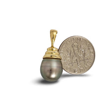Load image into Gallery viewer, 14k Yellow Gold Ocean-Green Tahitian Pearl Pendant