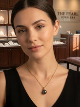 Load image into Gallery viewer, 14k Gold Wing-Bale Black Tahitian Pearl &amp; Diamond Pendant
