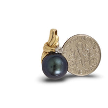 Load image into Gallery viewer, 14k Gold Wing-Bale Black Tahitian Pearl &amp; Diamond Pendant