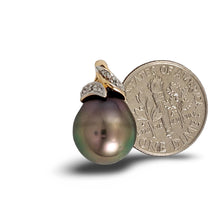 Load image into Gallery viewer, 14k Yellow Gold &amp; Diamond Natural Peacock Tahitian Pearl Pendant