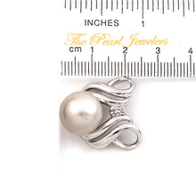 Load image into Gallery viewer, 14k White Gold &amp; Diamond Grey-Tone Tahitian Pearl Pendant