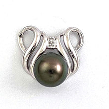 Load image into Gallery viewer, 14k White Gold Crest Bale &amp; Diamond Accent Black Tahitian Pearl Pendant