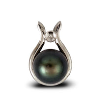 Load image into Gallery viewer, Genuine Black Tahitian Pearl &amp; Diamond Pendant in White Gold