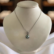 Load image into Gallery viewer, 14k White Gold &amp; Diamond Baroque Black Tahitian Pearl Pendant