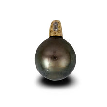 Load image into Gallery viewer, 14k Yellow Gold Dimpled-Bail &amp; Diamond Black Tahitian Pearl Pendant