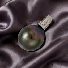 Load image into Gallery viewer, Baroque Black Tahitian Pearl &amp; Diamond Dimpled-Bail in White Gold