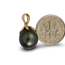 Load image into Gallery viewer, 14k Yellow Gold Star-Bale &amp; Diamond Semi-Round Tahitian Pearl Pendant