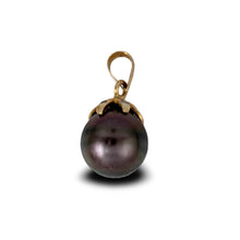 Load image into Gallery viewer, 14k Yellow Gold Star-Bale &amp; Diamond Black Tahitian Pearl Pendant