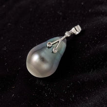 Load image into Gallery viewer, 14k Solid White Gold Eyes-Design &amp; Diamond Baroque Tahitian Pearl Pendant