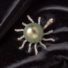 Load image into Gallery viewer, 14k Yellow Gold &amp; 42-Diamond Tahitian Ocean Sun Ray Pendant