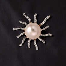Load image into Gallery viewer, 14k Yellow Gold &amp; 42-Diamond Pink Pearl Sunburst Pendant