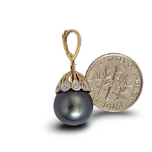 Load image into Gallery viewer, 14k Yellow Gold &amp; 6-Diamond Black Tahitian Pearl Pendant