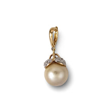 Load image into Gallery viewer, 14k Yellow Gold &amp; 8-Diamond South Sea Pearl Pendant